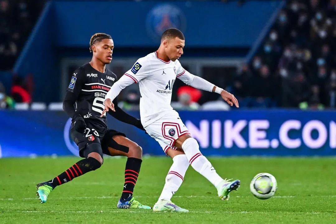 开云-关于多伦多猛龙迎法甲关键赛，关键时刻回应争议，更衣室稳定，临场指挥获称赞的信息