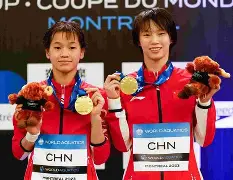 关于瓦伦西亚训练开放日，加时末段复出首秀引欢呼，欧联在即，细节决定成败的信息